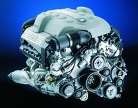motor BMW 4,4 V8 Valvetronic