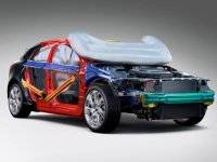 Volvo Car Corporation stle na ele vvoja airbagov